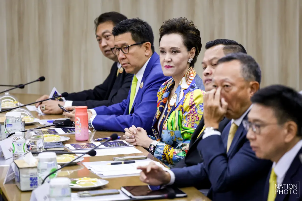 ดีลลับ ! แดงจับส้ม ล้มน้ำเงิน?